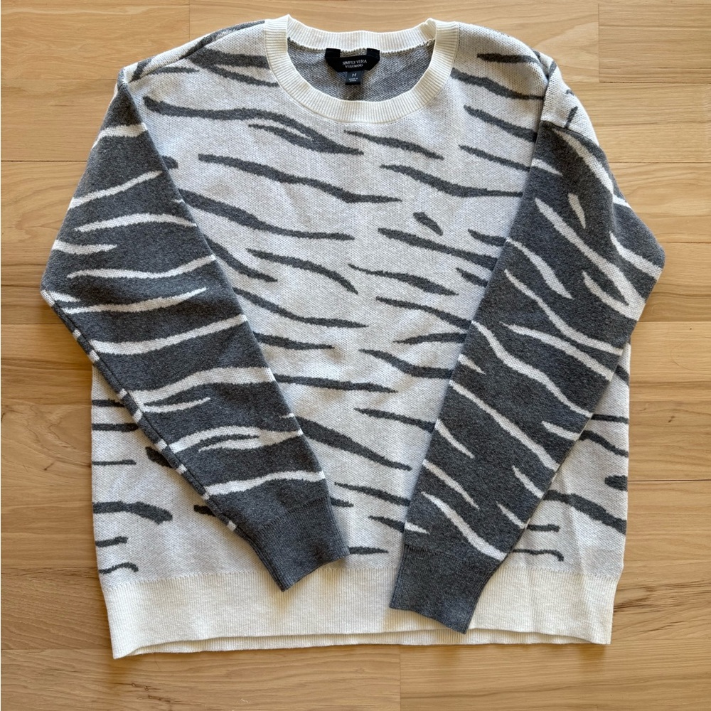 Simply Vera Vera Wang Black and White Animal Print Sweater